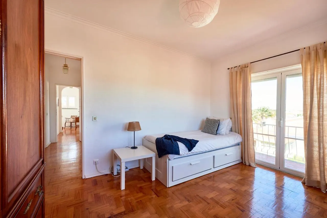 Bright Apartment With Garden In Cascaes Portugal