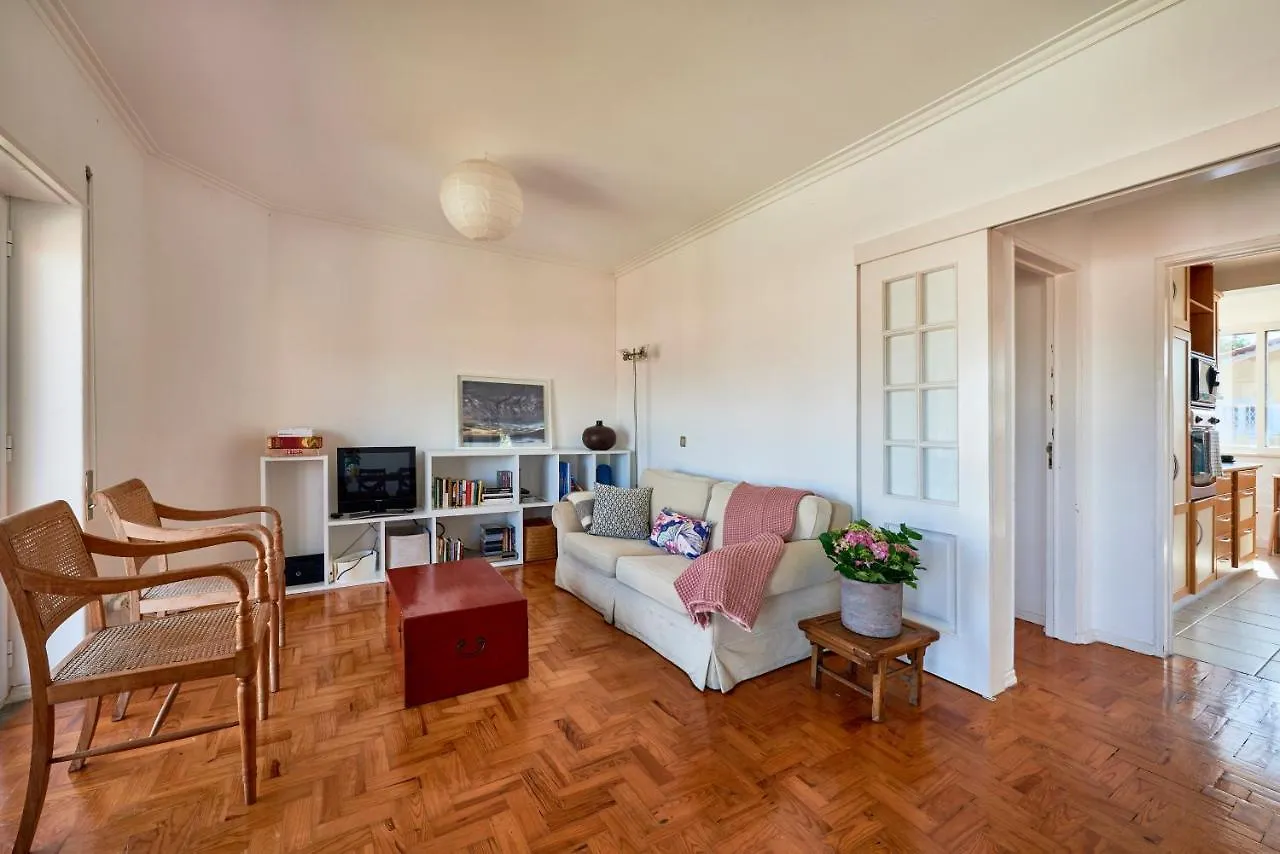 Bright Apartment With Garden In Cascaes 0*,