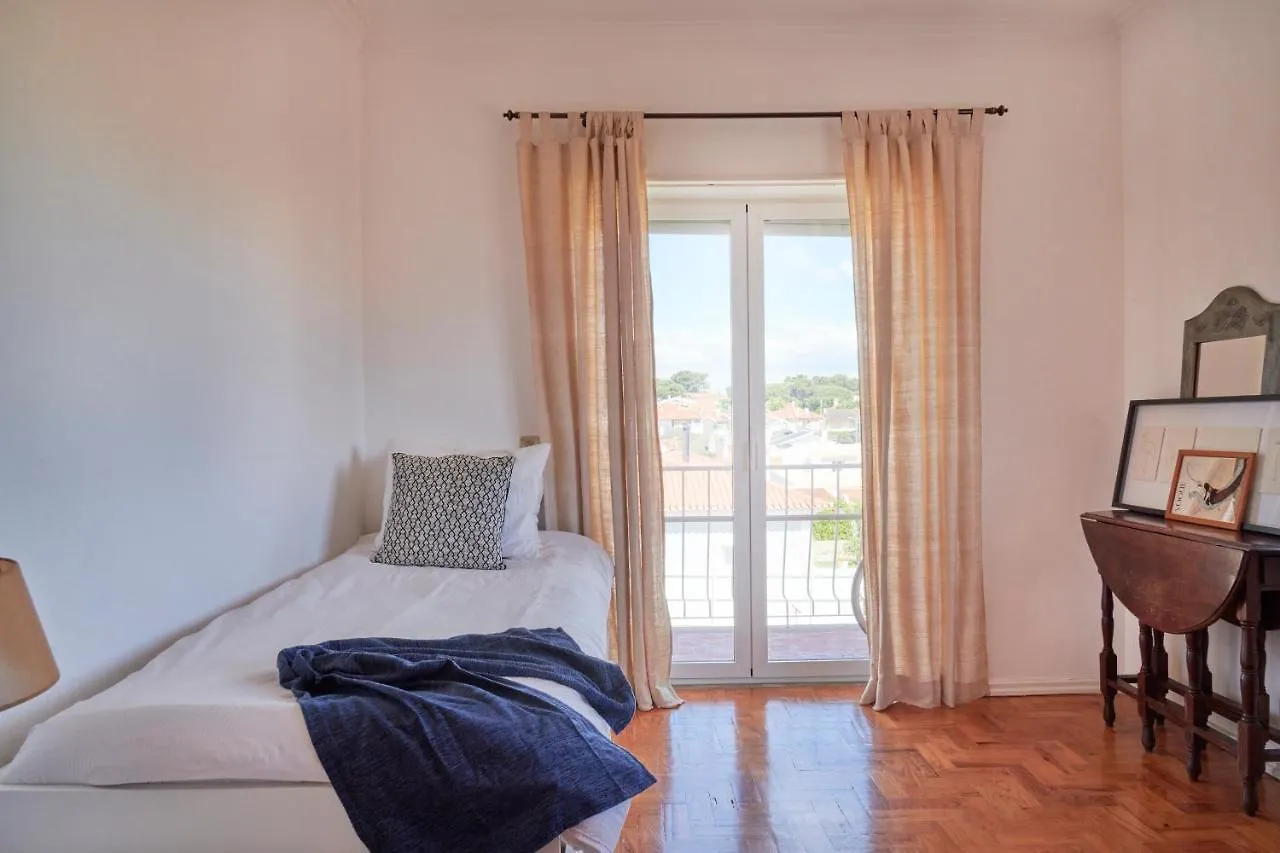 Bright Apartment With Garden In Cascaes Portugal